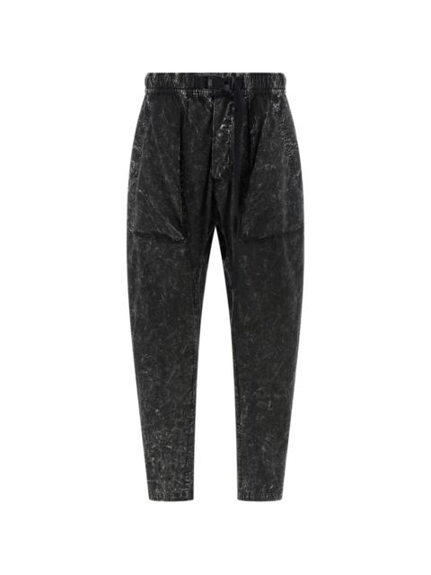 32 marble-effect trousers