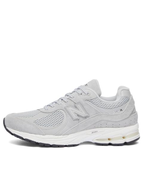 New Balance M2002WD