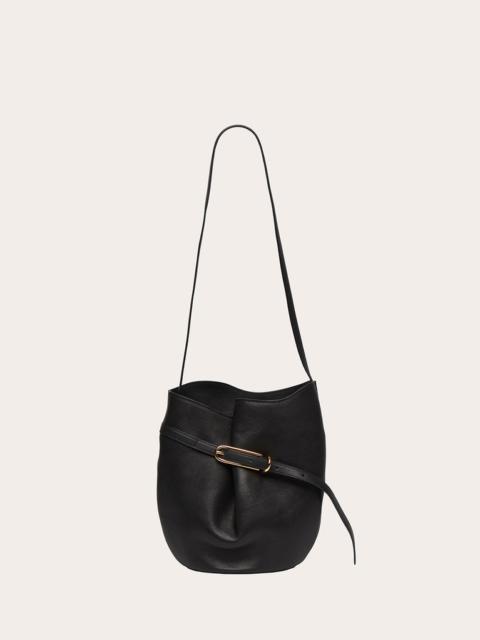 BELTED BUCKET BAG BLACK