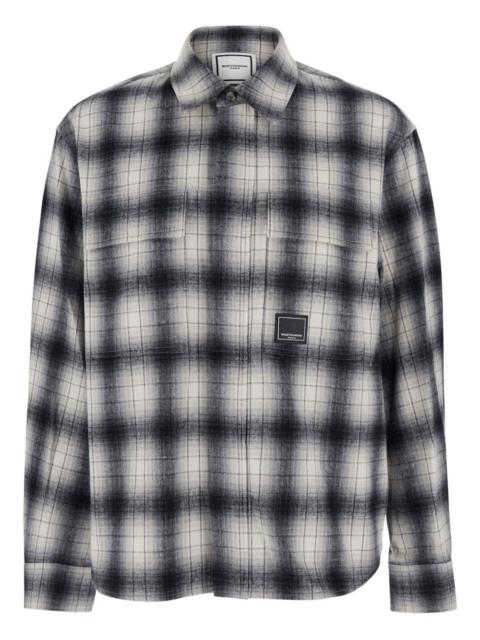 logo-patch check-pattern shirt