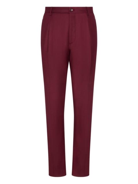 button pleated trousers