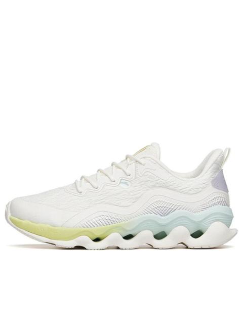 (WMNS) ANTA Running Series Sneakers 'White Green Blue' 122215555-4