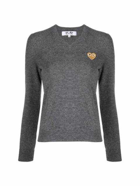 WOMENS V-NECK PULLOVER WITH GOLD HEART - MED GREY