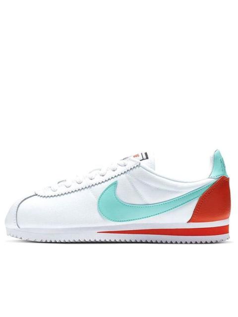 (WMNS) Nike Classic Cortez Premium 'Light Aqua' 905614-104