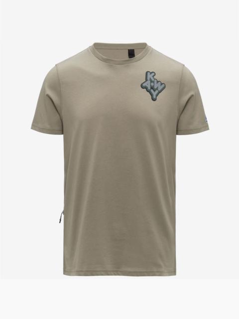 LEONIDE SCATTERED LETTERING