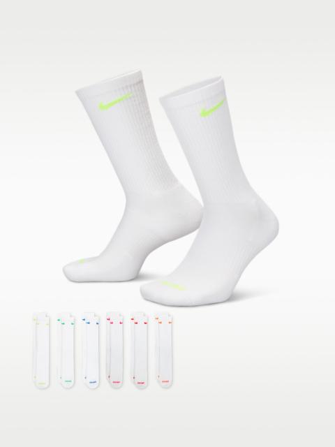 Nike Everyday Plus Cushioned Training Crew Socks (6 Pairs)