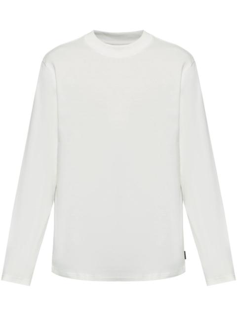 long sleeves t-shirt