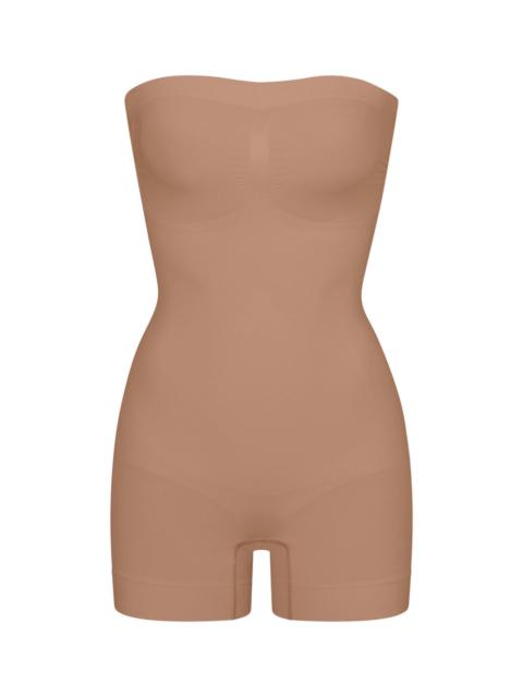 Skims Seamless Sculpt Strapless Shortie Body