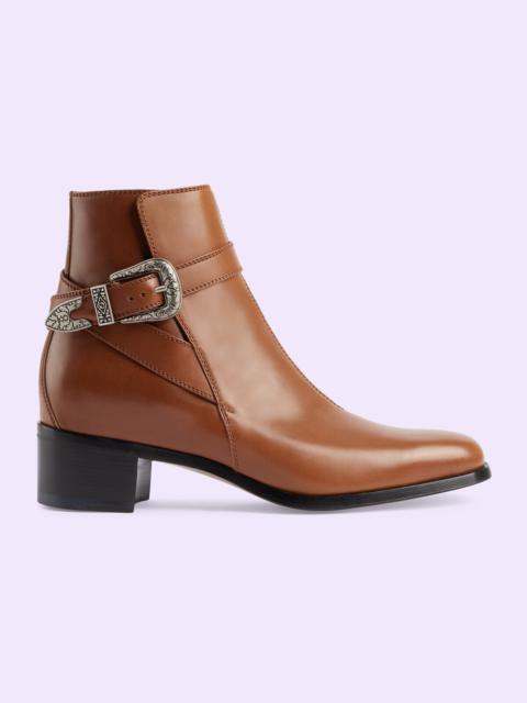 Men's ankle boot with buckle