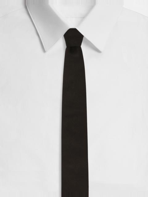 Silk tie