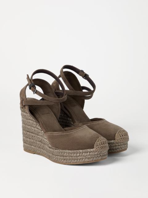 Suede espadrille wedges with precious loop