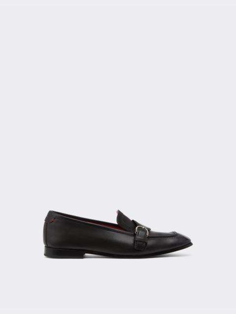 Buffered leather loafers