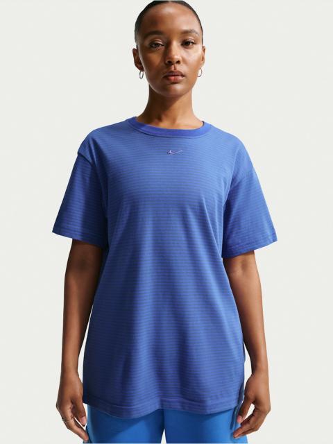 Nike Sportswear Women's Oversized Striped T-Shirt