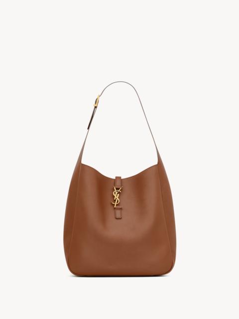 LE 5 À 7 SUPPLE LARGE IN GRAINED LEATHER