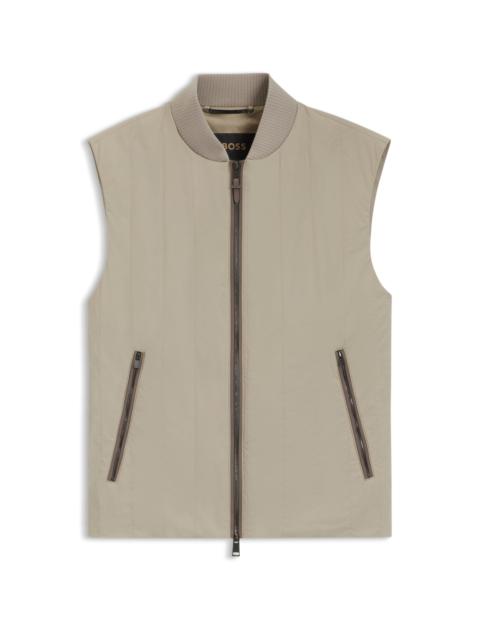 WATER-REPELLENT GILET WITH TONAL BINDING
