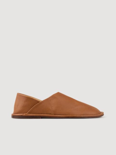 GRAINED LEATHER SLIPPERS