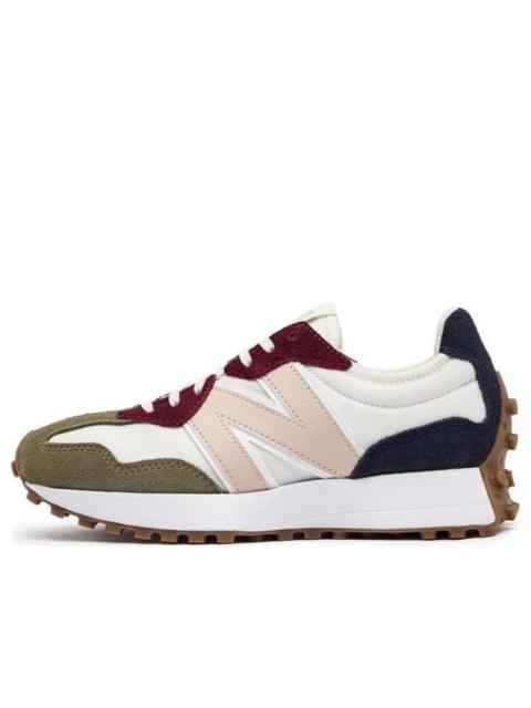 (WMNS) New Balance 327 'White Green Red' WS327CK1