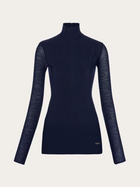 Long sleeved turtleneck