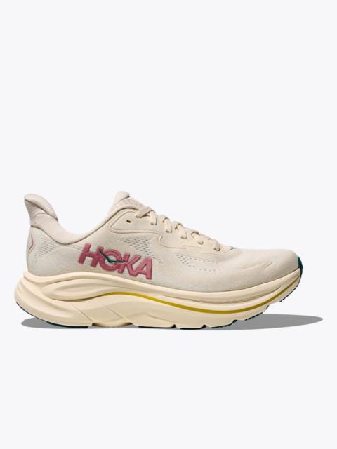 Women's Clifton 10 Shoes in Birch/Alabaster