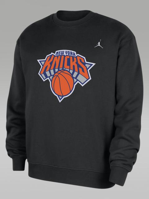 New York Knicks Statement Essentials Men's Jordan NBA Fleece Crew-Neck Sweatshirt
