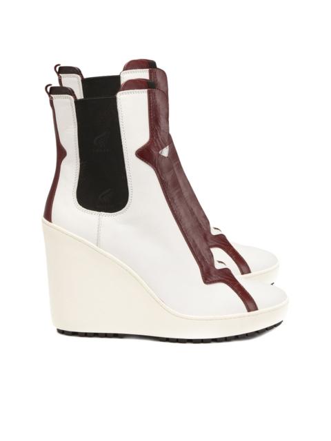 wedge panelled boots