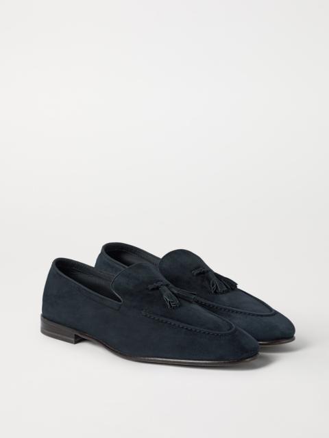 Suede soft loafers with tassels