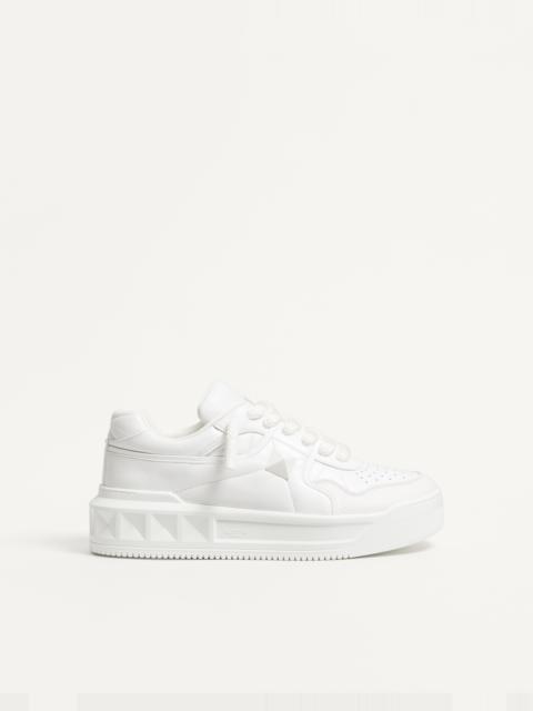 ONE STUD XL NAPPA LEATHER LOW-TOP SNEAKER