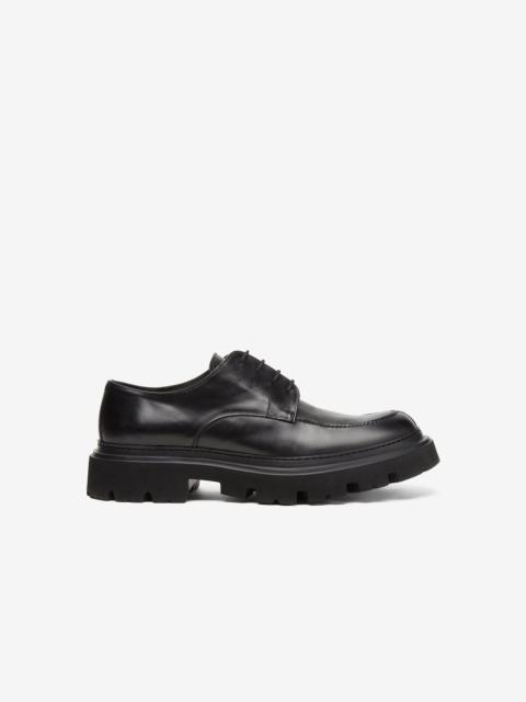Black Norwegian-stitched derby shoe in aged calfskin