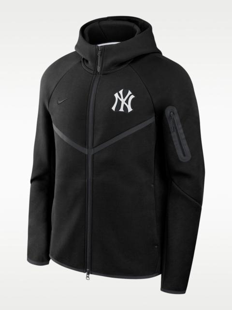 New York Yankees Tech Fleece Windrunner Men's Nike MLB Full-Zip Hooded Jacket