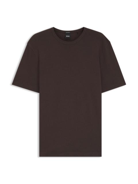 COTTON-LINEN T-SHIRT IN A REGULAR FIT