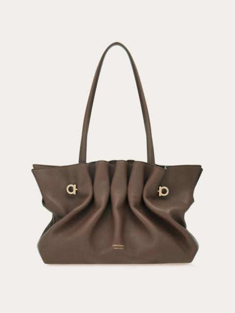Soft shoulder bag (M)