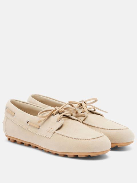 H693 suede boat shoes