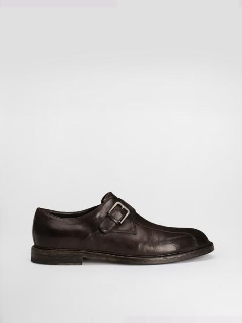 Washed calfskin laced shoes