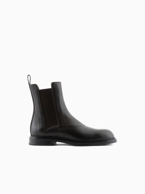 Grained leather Chelsea boots