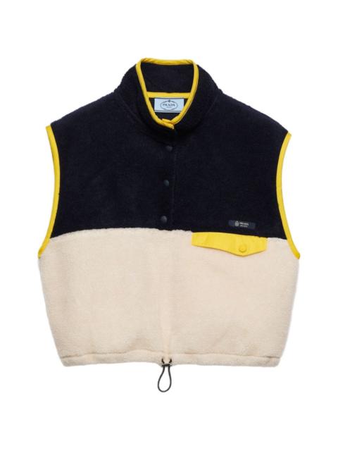 Pile turtleneck blouson vest