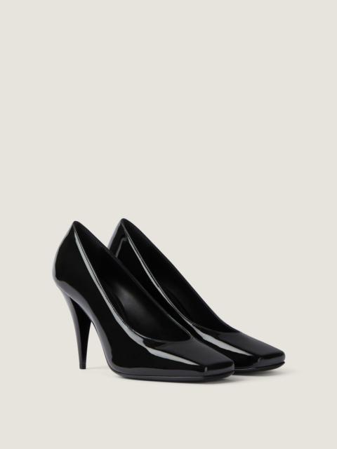SLICED SQUARE PUMPS IN PATENT LEATHER