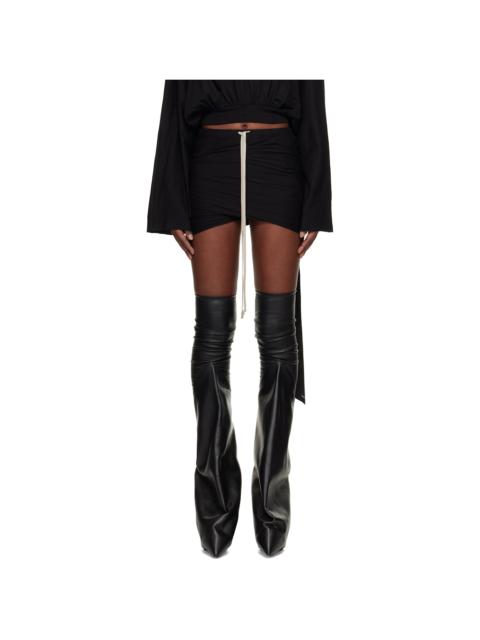 Black Temple Buds Shorts