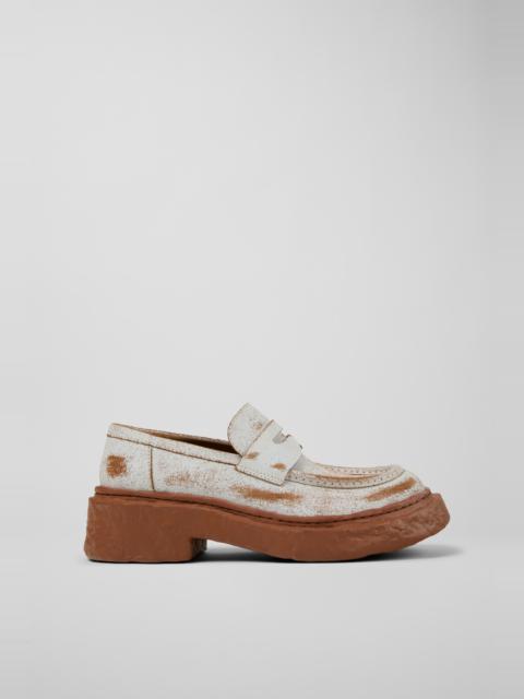 White cracked Leather Loafers