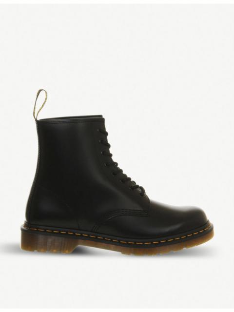 1460 Smooth 8-eye leather boots