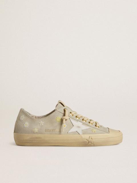 Women’s V-Star in ice-gray suede with white leather star and floral embroidery