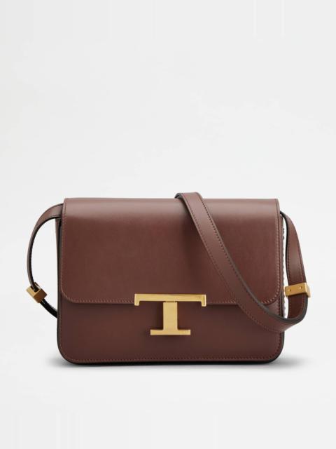 T TIMELESS CROSSBODY BAG IN LEATHER MINI - BROWN