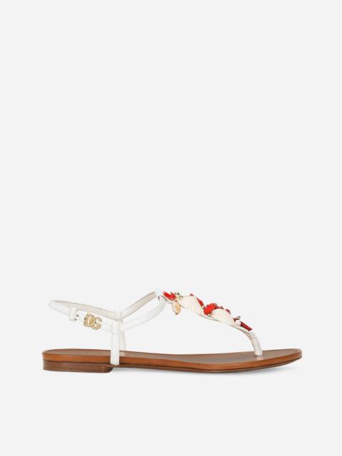 Nappa leather thong sandals with coral embroidery