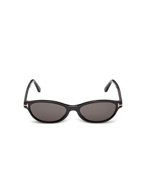oval-frame sunglasses