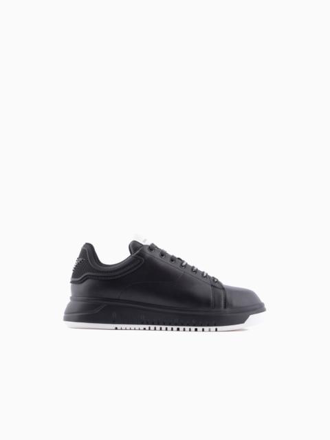 Leather sneakers with rubber back knurled sole