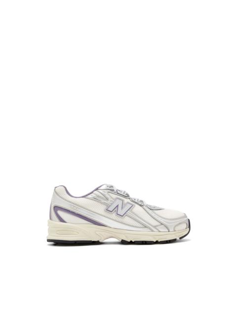 740 logo-detail sneakers