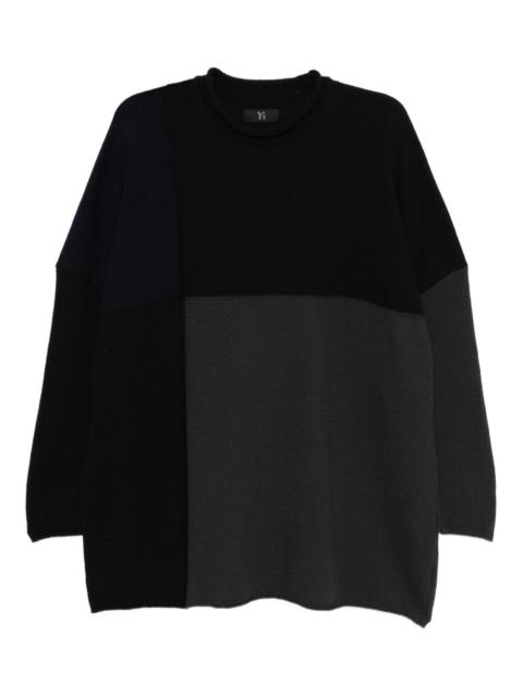 long-sleeved jumper
