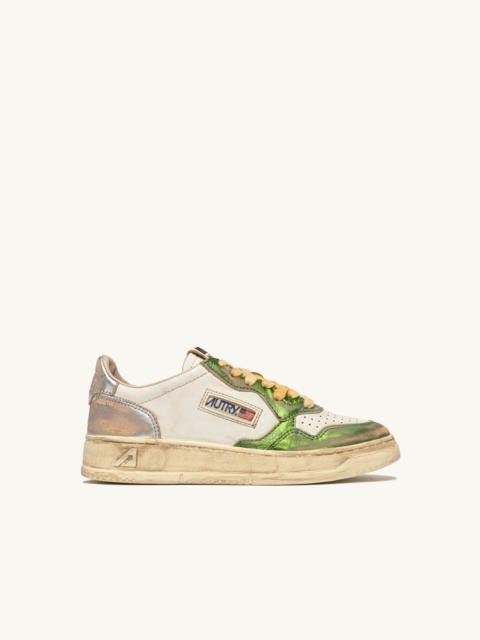 MEDALIST LOW SUPER VINTAGE SNEAKERS IN GUN AND GREEN LEATHER
