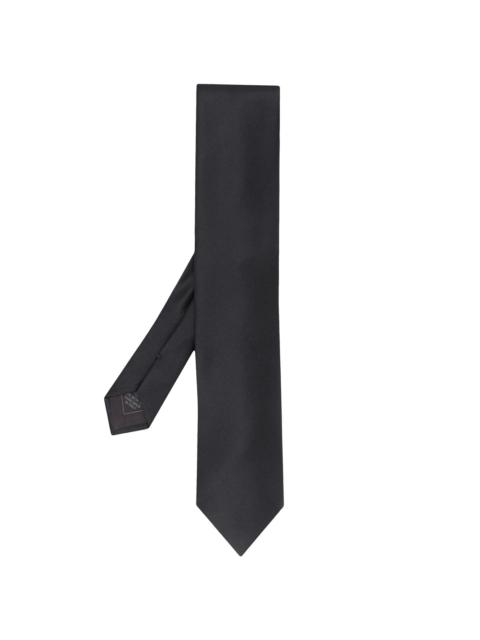 pointed tip tie