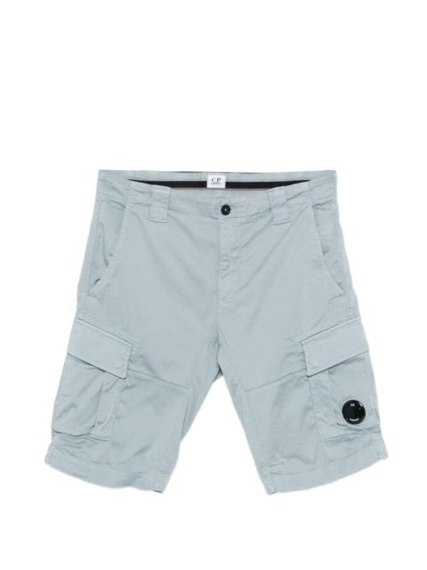 lens-detail cargo shorts