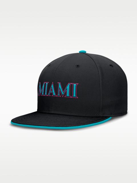 Miami Marlins City Connect True Men's Nike Dri-FIT MLB Fitted Hat